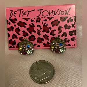 NWT Betsey Johnson never worn jeweled coin purse post earrings.